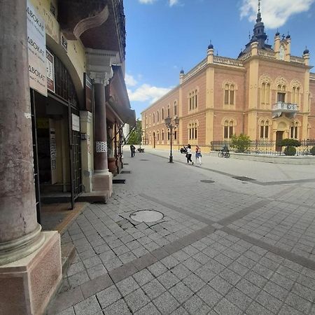 Apartmani Sara Novi Sad Eksteriør bilde
