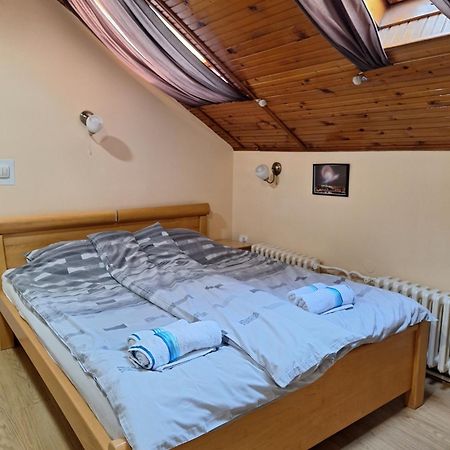 Apartmani Sara Novi Sad Eksteriør bilde