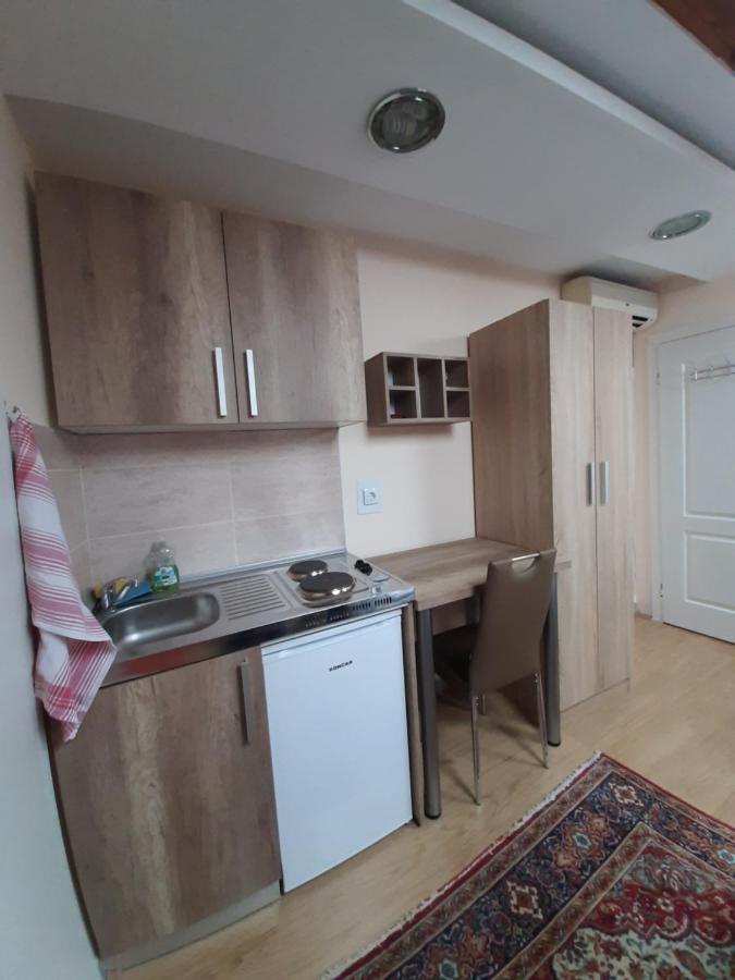 Apartmani Sara Novi Sad Eksteriør bilde